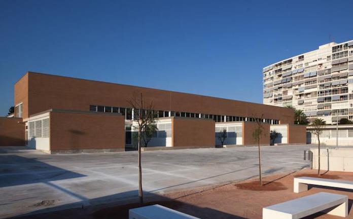 La mestra i la directora del col·legi d'Alacant denunciades reben el suport de l'STEPV i l'ADIP-PV