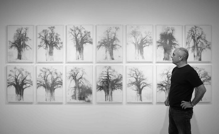 L'«energia plàstica» i fascinada per la naturalesa de Calo Carratalá reobri el ECA de Riba-roja (València)