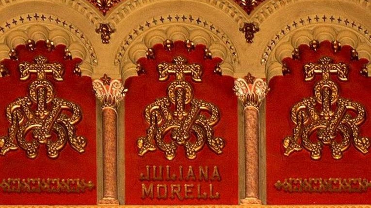 El nom de Juliana Morell al paranimf de la Universitat de Barcelona