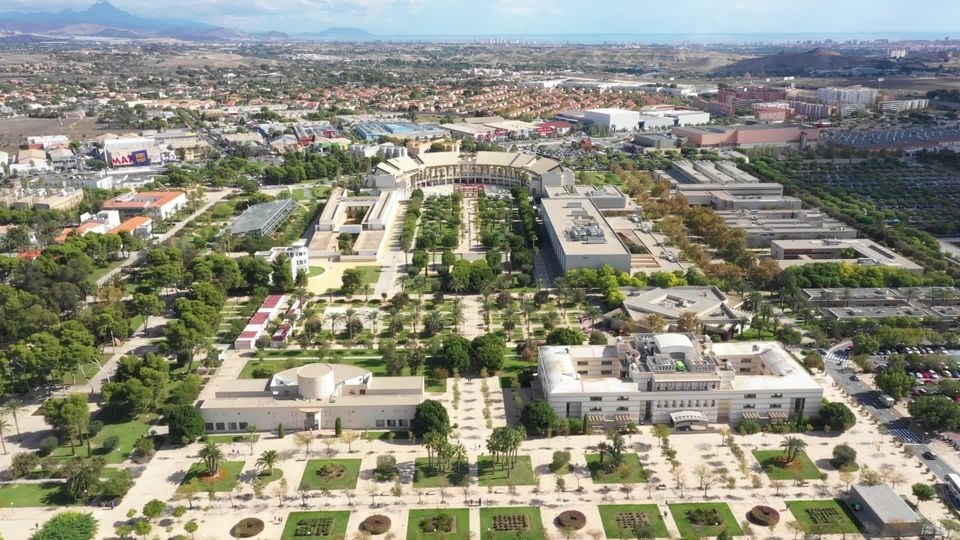 Un campus que no te l'acabes