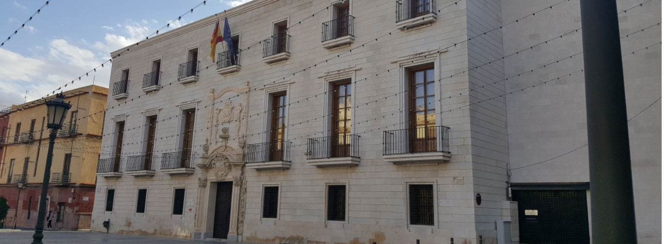 La Biblioteca d'Oriola rep un pergamí de Pere IV el Verimoniós del 1364