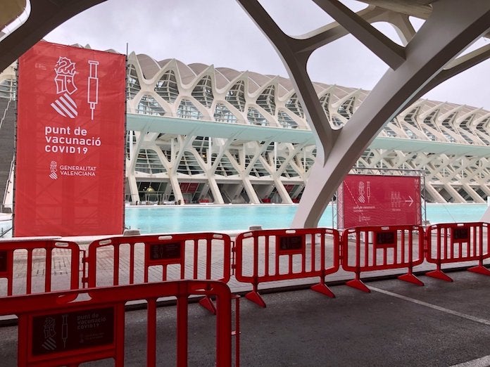 Puig anuncia que «en breu» es podrà adaptar la cita de vacunació a les vacances