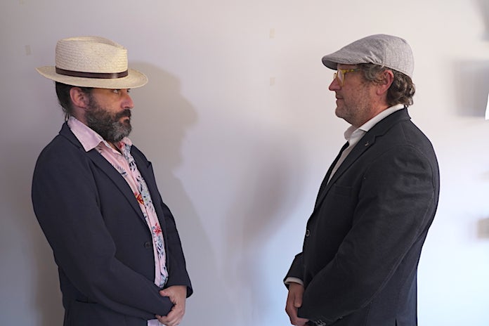 «Com pixen els rectors que encara porten sotana?», es pregunten Solano & Tur