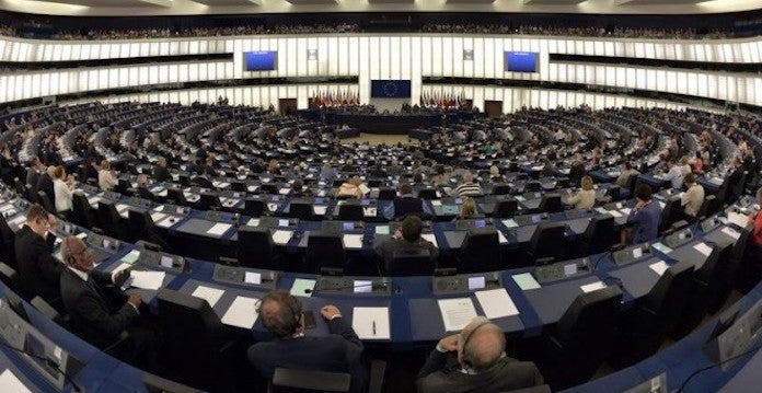 Els socialistes europeus i l'Esquerra Unitària avisen que la recuperació no pot deixar enrere els més vulnerables