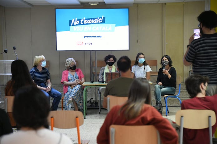 Arranca una campanya per reactivar la consciència lingüística dels adults que tracten amb infants i adolescents