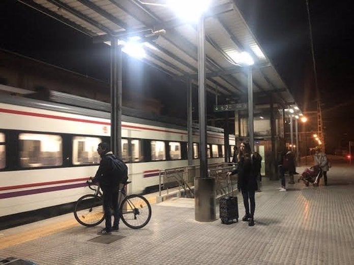 EUPV reclama el traspàs de les competències de Rodalies per les «deficiències» del servei