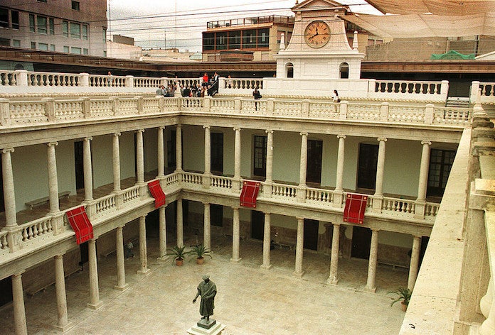 Claustre de la Universitat de València