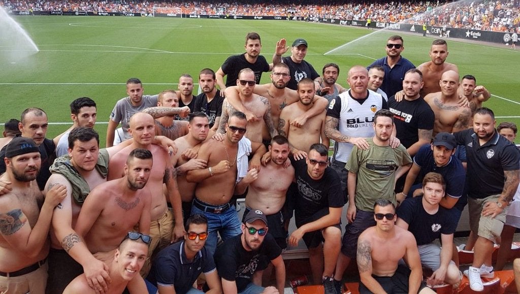 La «Curva Nord» del València CF anuncia la seua dissolució abans del judici contra el seu expresident