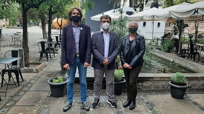 El director general de Política Lingüística valencià, Rubén Trenzano, el secretari de Política Lingüística català, Xavier Vila, i la directora general de Política Lingüística balear, Beatriu Defior