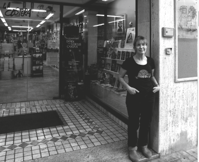 Tal dia com hui de 1976 la llibreria La Costera de Xàtiva va patir un atemptat atribuït al V Comando Hitler