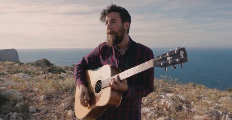 Carles Caselles, de Smoking Souls, finalista del Premi Miquel Martí i Pol de poemes musicats en català