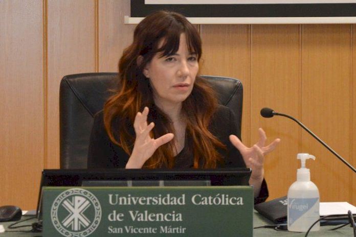 «Encara hi ha escriptores valencianes per descobrir entre els segles XVI i XVIII», afirma una professora de la UA