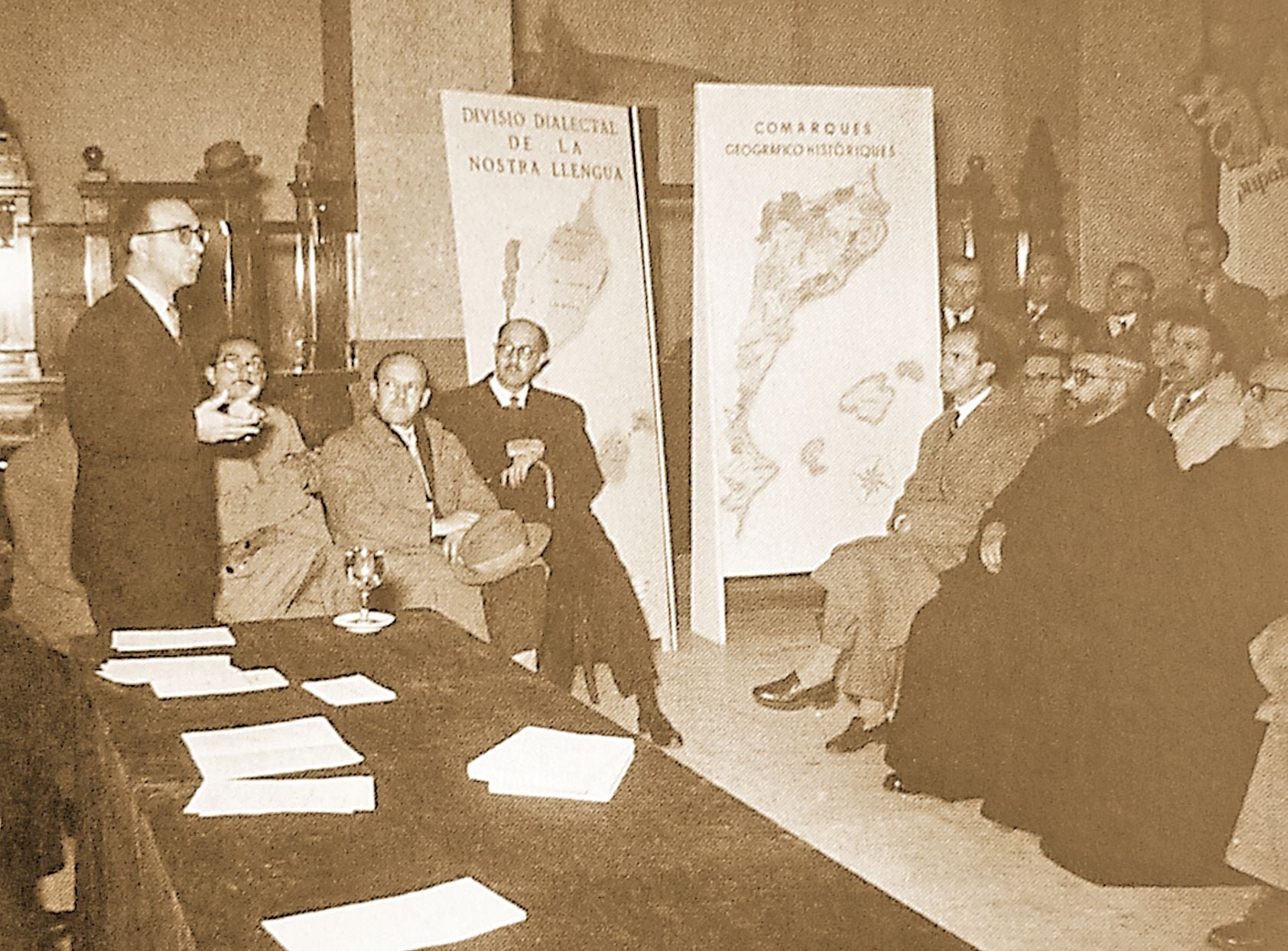 El valencianisme republicà (1837-1977) | 13/14 La resistència cultural (1939-1962)