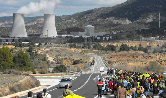 Tanquem Cofrents denuncia que la central nuclear ha patit dues avaries simultànies aquest dimecres