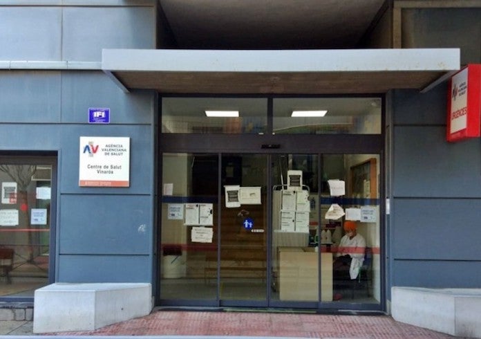 Una treballadora de Sanitat no atén un usuari per parlar en valencià a Vinaròs