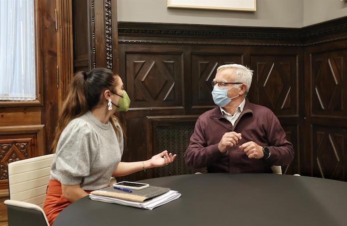 La consellera d'Agricultura, Desenvolupament Rural, Emergència Climàtica i Transició Ecològica, Mireia Mollà, i l'alcalde de València, Joan Ribó