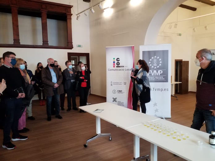 Municipis despoblats proposen crear mitjans de comunicació locals per «combatre el seu silenci»