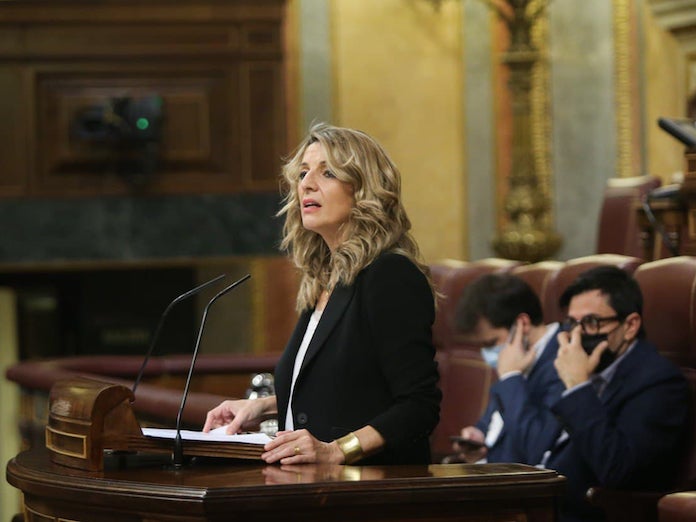 La vicepresidenta segona i ministra de Treball, Yolanda Díaz, intervé al debat de la convalidació de la reforma laboral des de la tribuna del Congrés