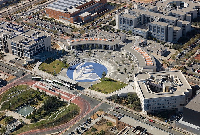 Tal dia com hui del 1991 les Corts van aprovar la creació de la Universitat Jaume I de Castelló de la Plana