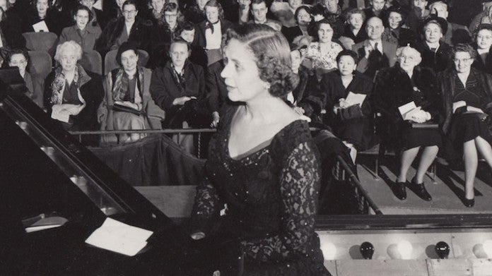 Tal dia com hui del 1889 va nàixer la pianista Amparo Iturbi