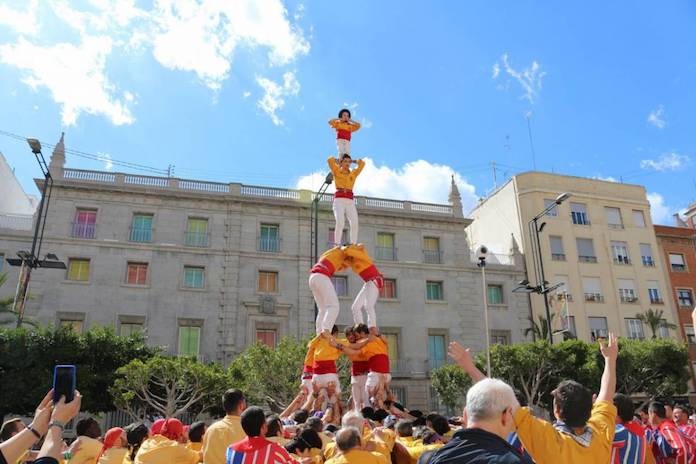 Castelló de la Plana torna a celebrar la Trobada de Muixerangues 