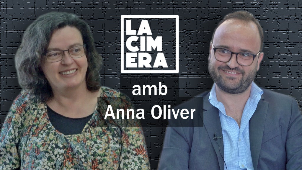 Anna Oliver, a La Cimera: «La dreta està guanyant als tribunals el que no guanya a les urnes» [Vídeo]