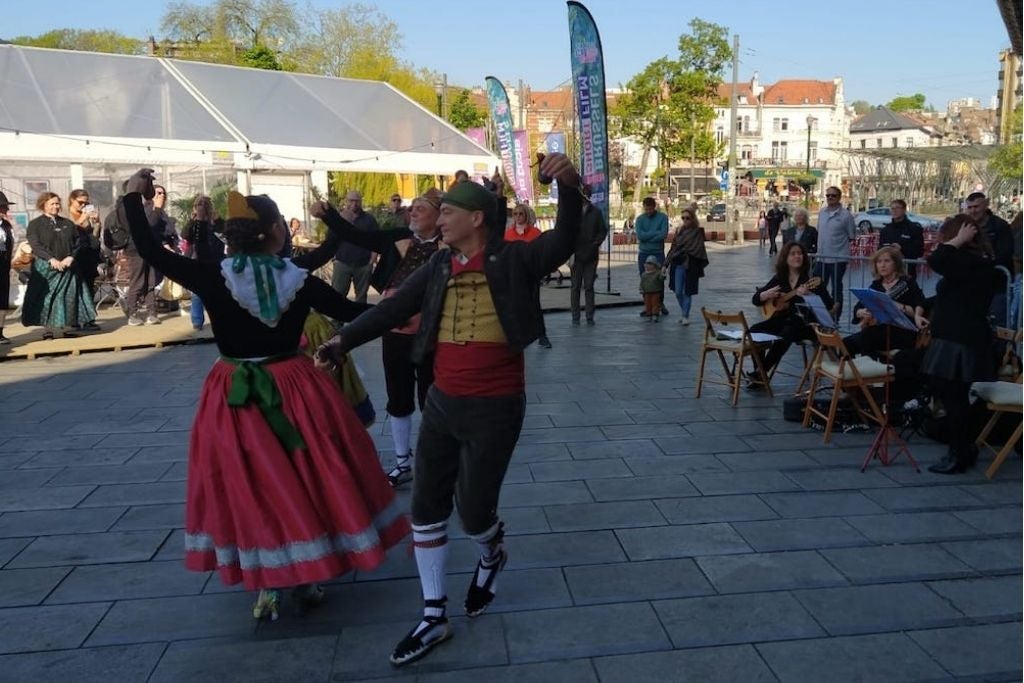 Cant d’estil a Brussel·les per a celebrar Sant Jordi i la Diada valenciana