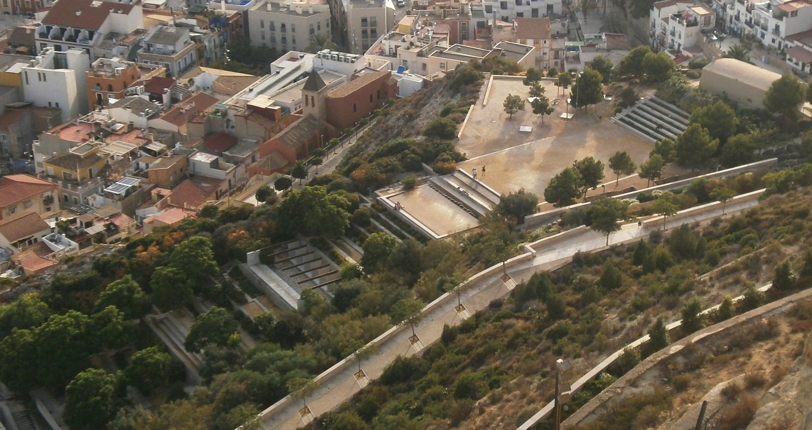 Vista aèria del parc de l'Ereta, a Alacant