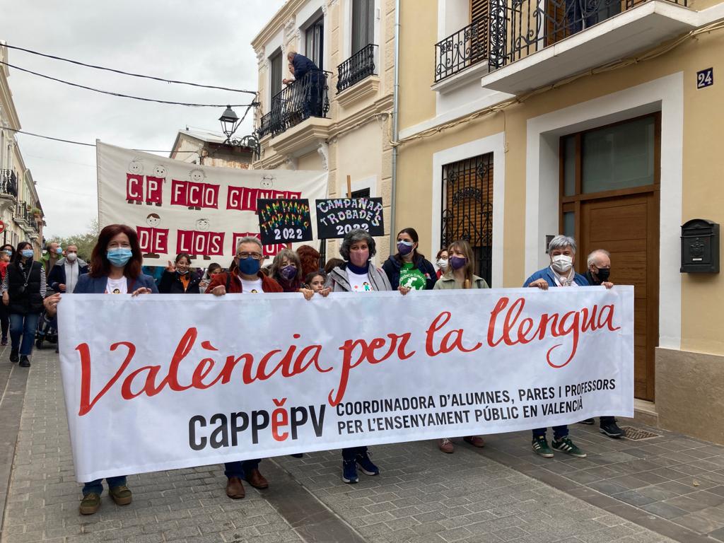 Les Trobades 2022 a Campanar reivindiquen una escola lliure «amb el valencià com a llengua vehicular»