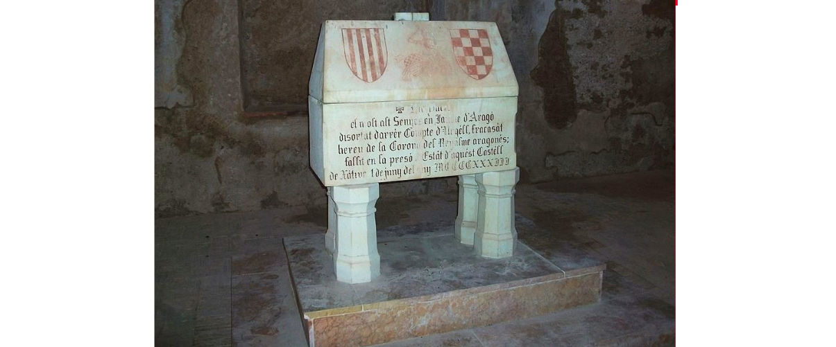 Sepulcre que, suposadament, conté les despulles del Comte d'Urgell al castell de Xàtiva | Viquipèdia