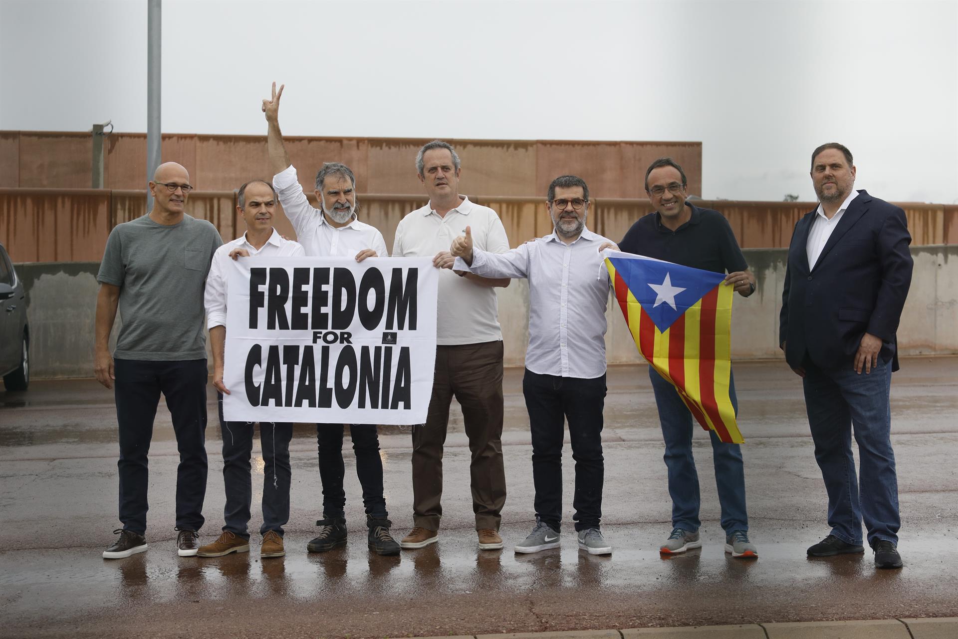 Els presos polítics catalans el dia del seu indult