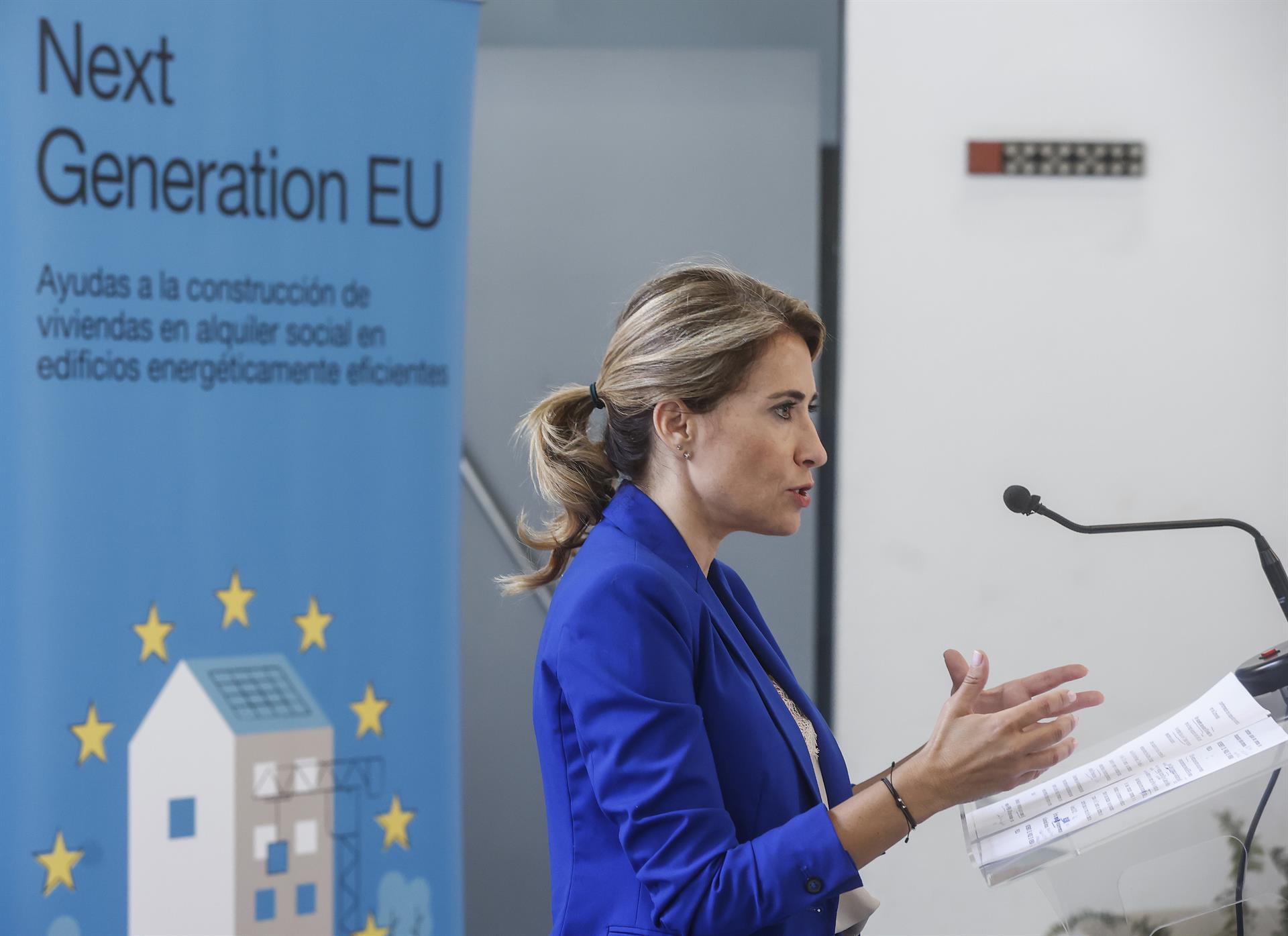 La ministra espanyola de Transports, Raquel Sánchez, en la seua visita a València