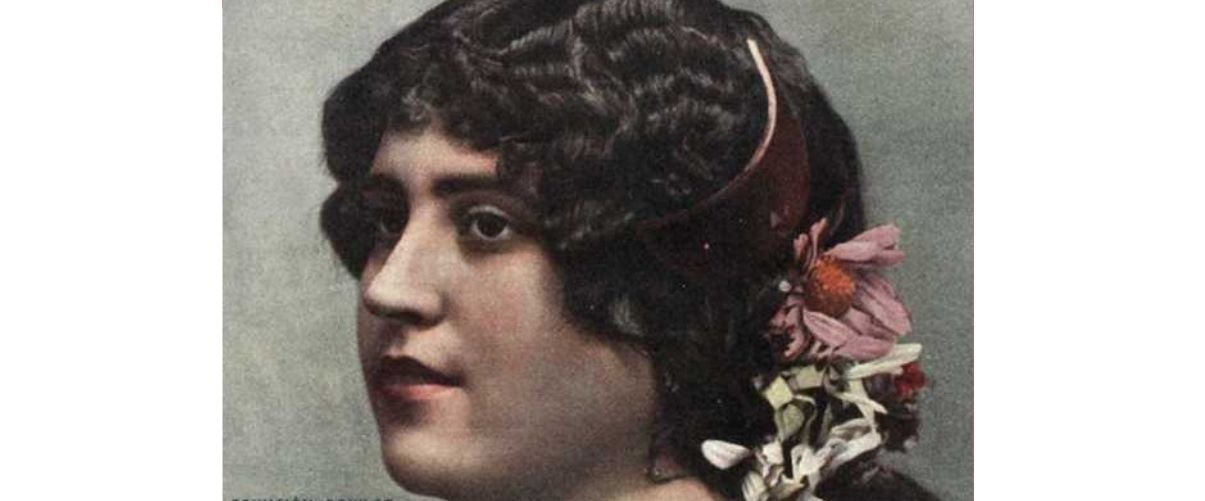 Tal dia com hui del 1891 va nàixer la soprano Maria Ros a Alacant