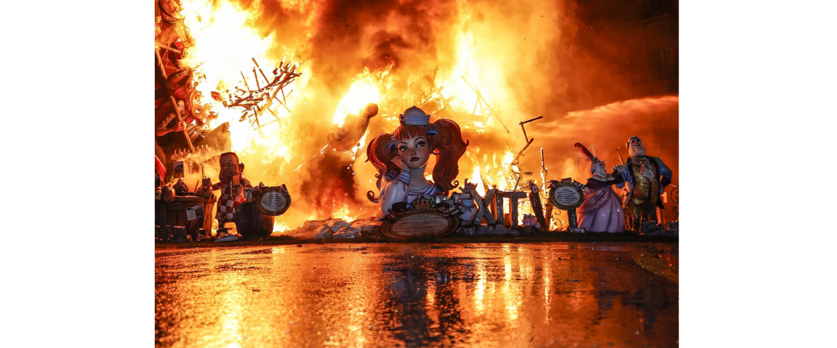 Crema d'una falla a València | Rober Solsona | EP