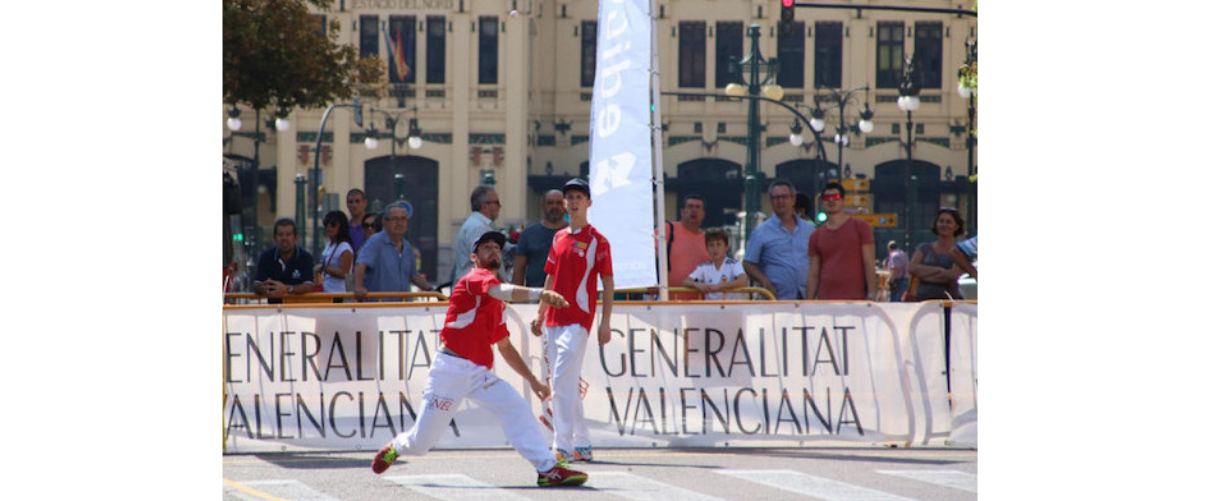 Tal dia com hui del 1391 el Consell de la ciutat de València va prohibir el joc de pilota als carrers