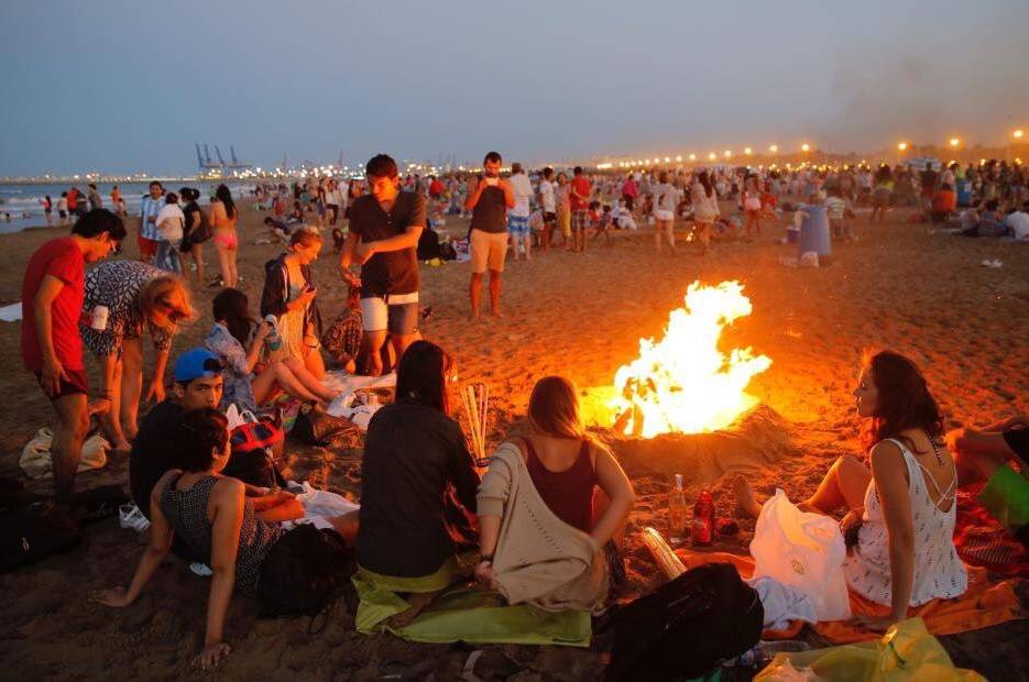 La nit de Sant Joan acaba amb 87 assistències sanitàries a València