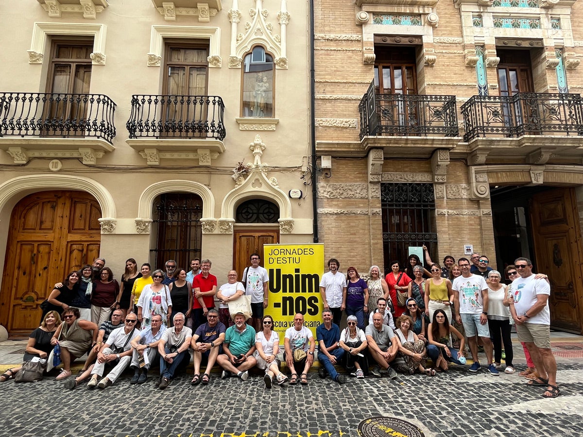 Escola Valenciana celebra les Jornades d’Estiu a l’Espai Joan Fuster