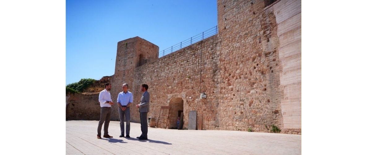 El centre històric de Requena es converteix en un entorn «amable» després de la reparació de la muralla