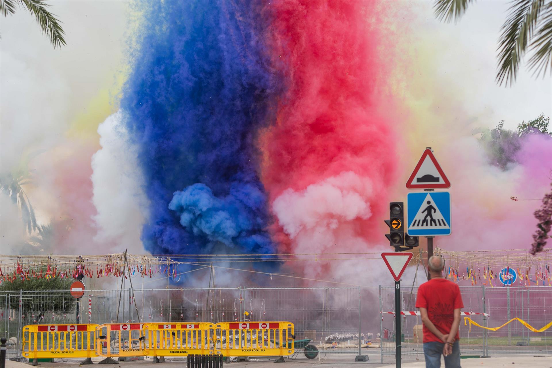 Pirotècnia Zarzoso guanya el XII Concurs de Mascletades Festes d’Elx