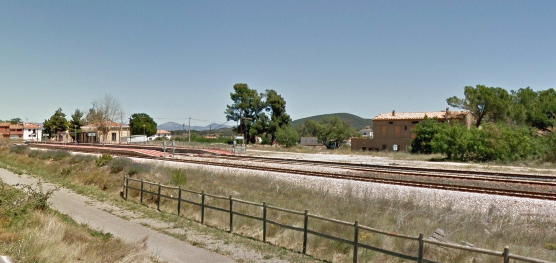 Estació de tren de Barraques (Alt Palància)