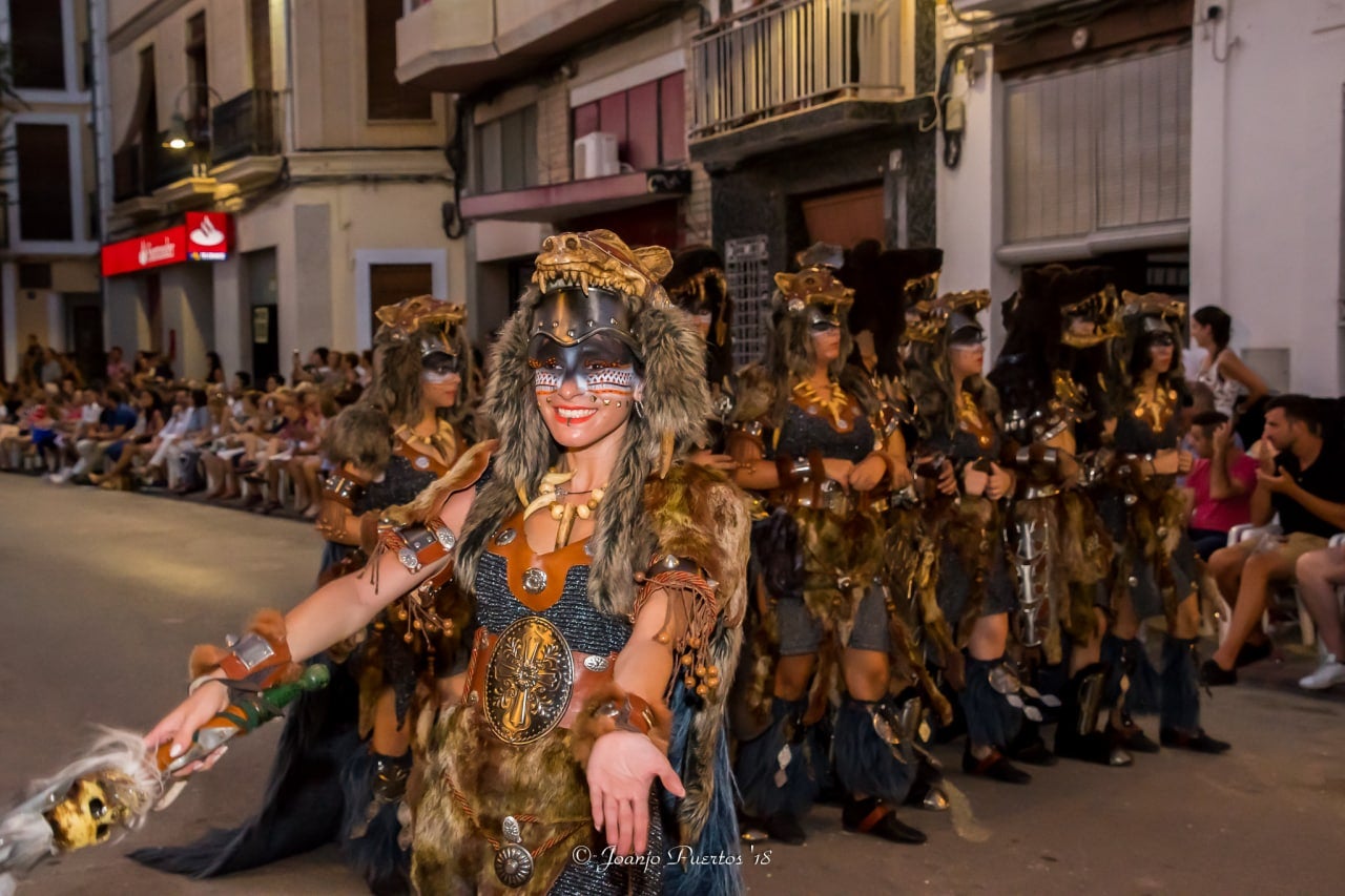 Moros i Cristians a la Ribera, mig segle de festa a Castelló