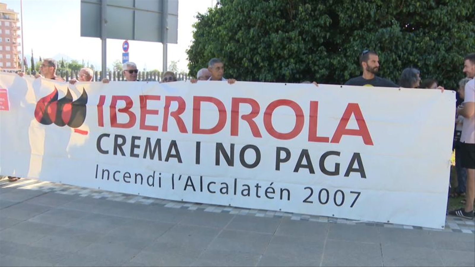 Veïns de l’Alcalatén denuncien que Iberdrola no ha pagat les conseqüències de l’incendi que va cremar 8.000 hectàrees el 2007