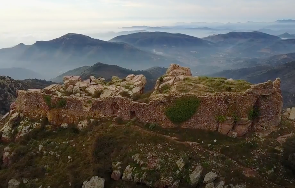 El castell de Castro, a Alfondeguilla