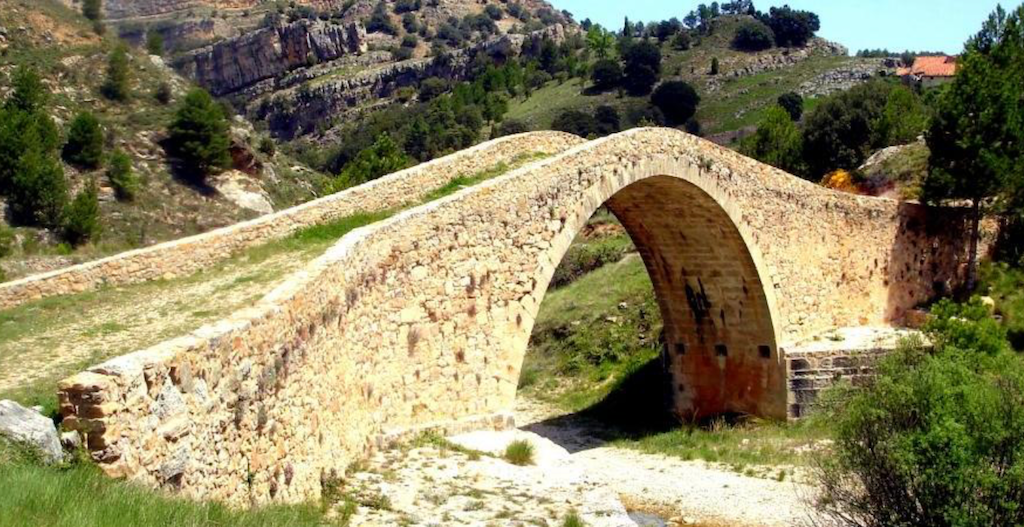 El pont Romà o de les Meravelles, a Vistabella del Maestrat 