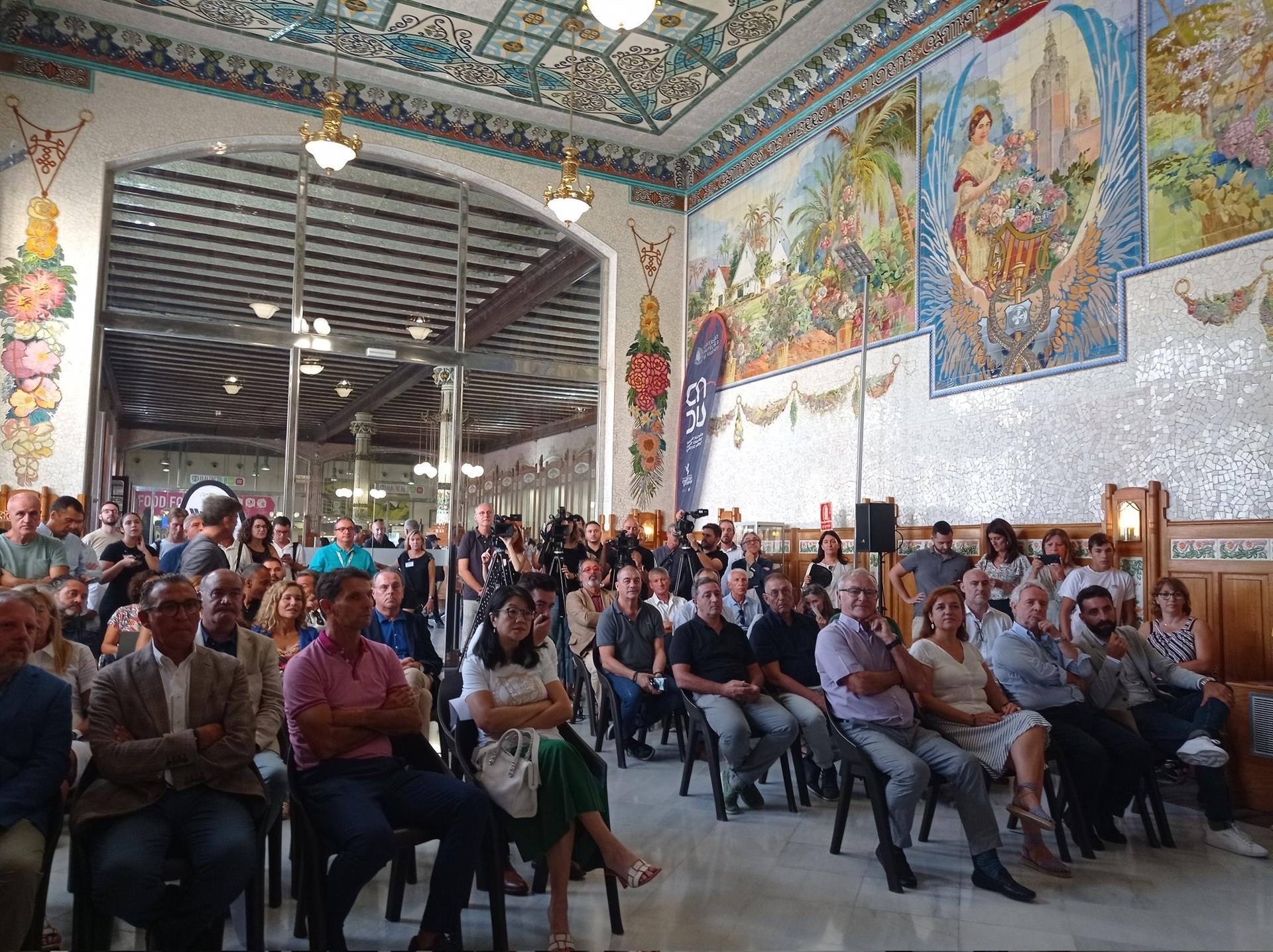 Ribó diu que el València CF s’haurà d’adaptar a les condicions per a acabar el Nou Mestalla