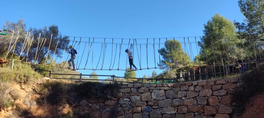 L’Ajuntament de València programa activitats multiaventura per a joves a la tardor 