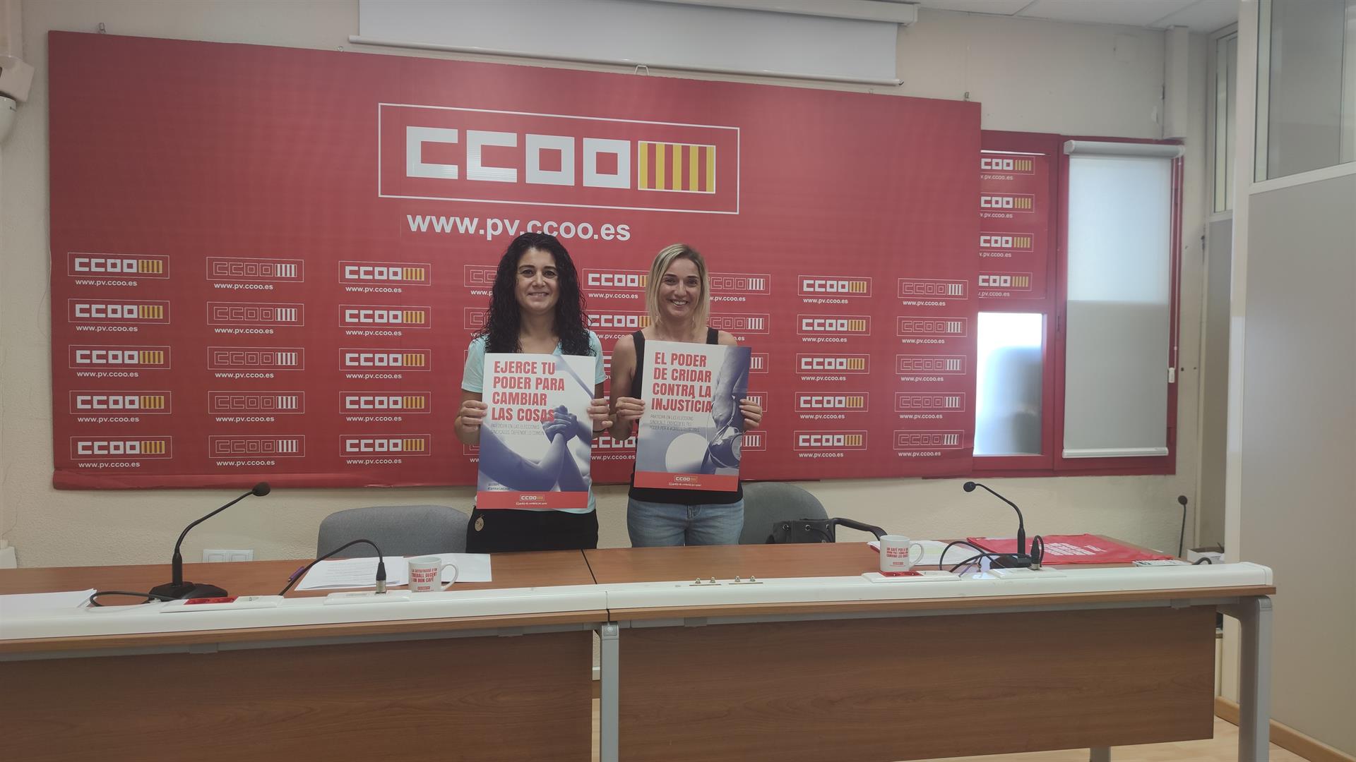 La secretària general de CCOO PV, Ana Garcia, i la secretària d'Eleccions Sindicals de CCOO-PV, Núria Lázaro