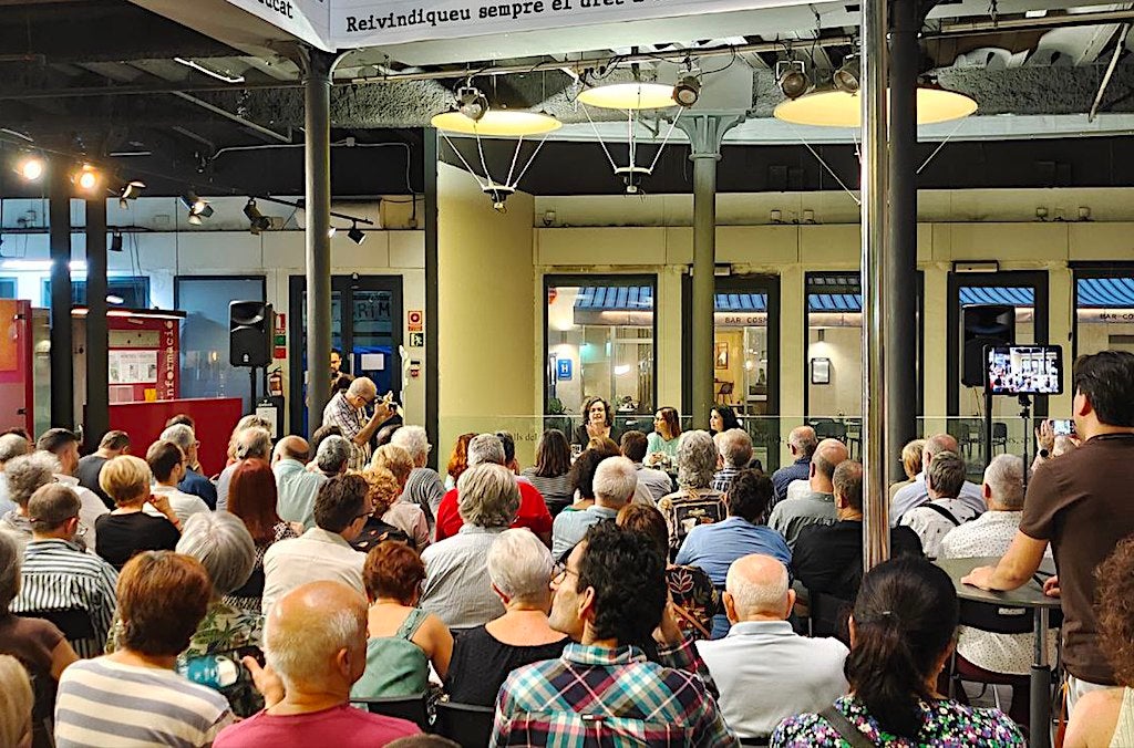 Conferència de Rosa Pérez Garijo a l'Octubre CCC | DLV