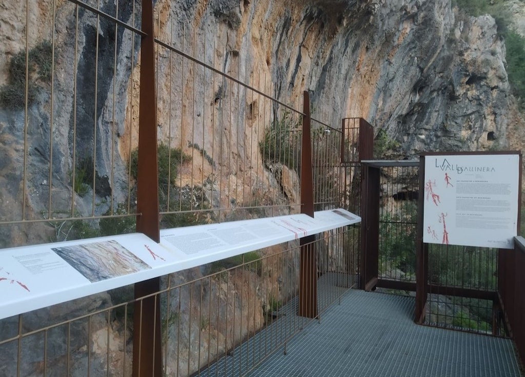 Les pintures rupestres de Benirrama, a la Vall de Gallinera