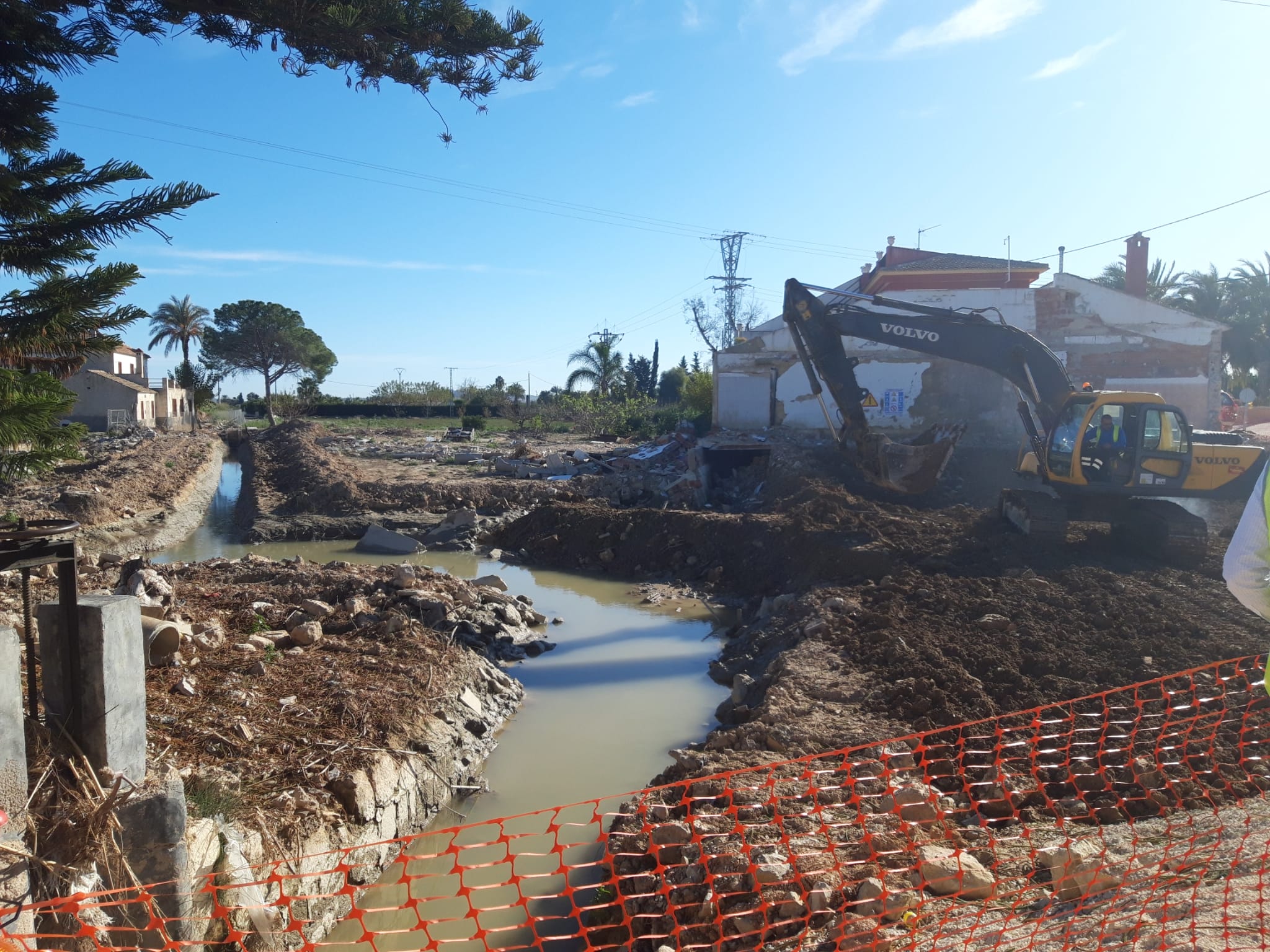Obres de reconstrucció després de la DANA del 2019 al Baix Segura